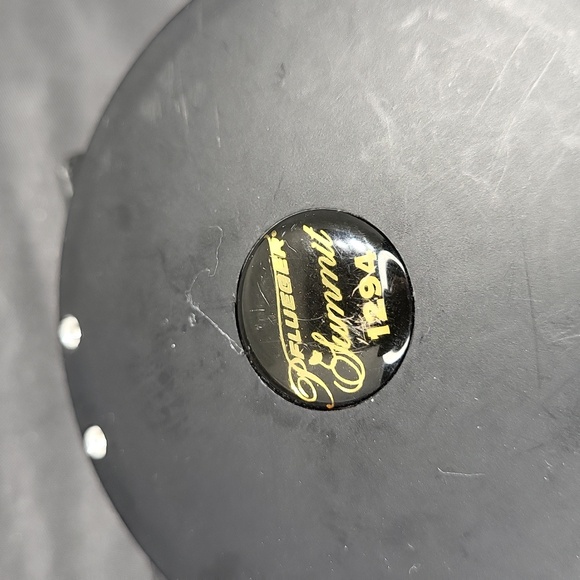 Pflueger Summit 1294 Fly Fishing Reel - Picture 2 of 11